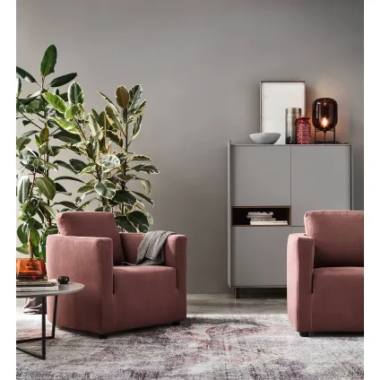 Maronese's Met armchair