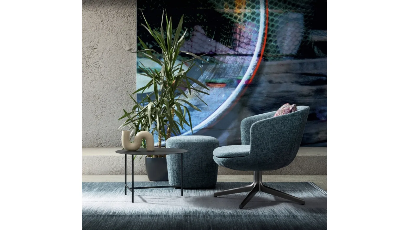 Olly armchair by Samoa.