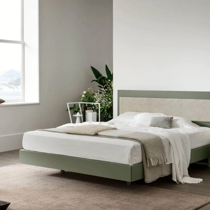 Maronese Sky Lacquered Bed