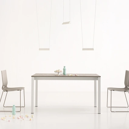 Jolly Extendable Table by Pointhouse