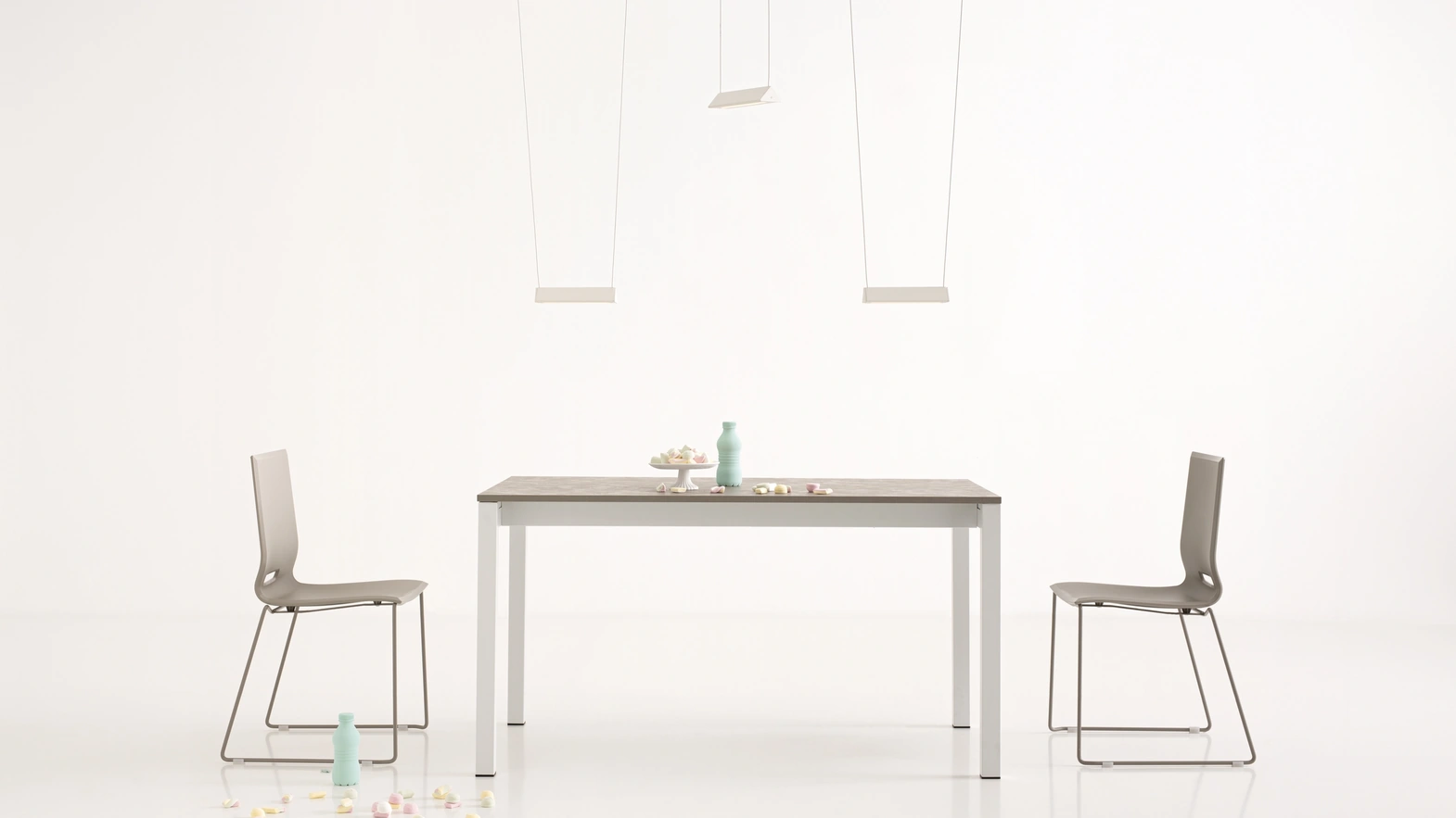 Jolly Extendable Table by Pointhouse