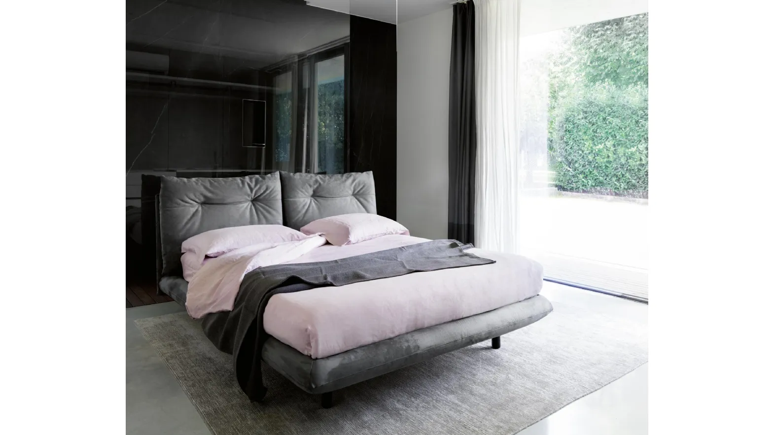 Noctis' Bed Again in eco-leather nabuk.