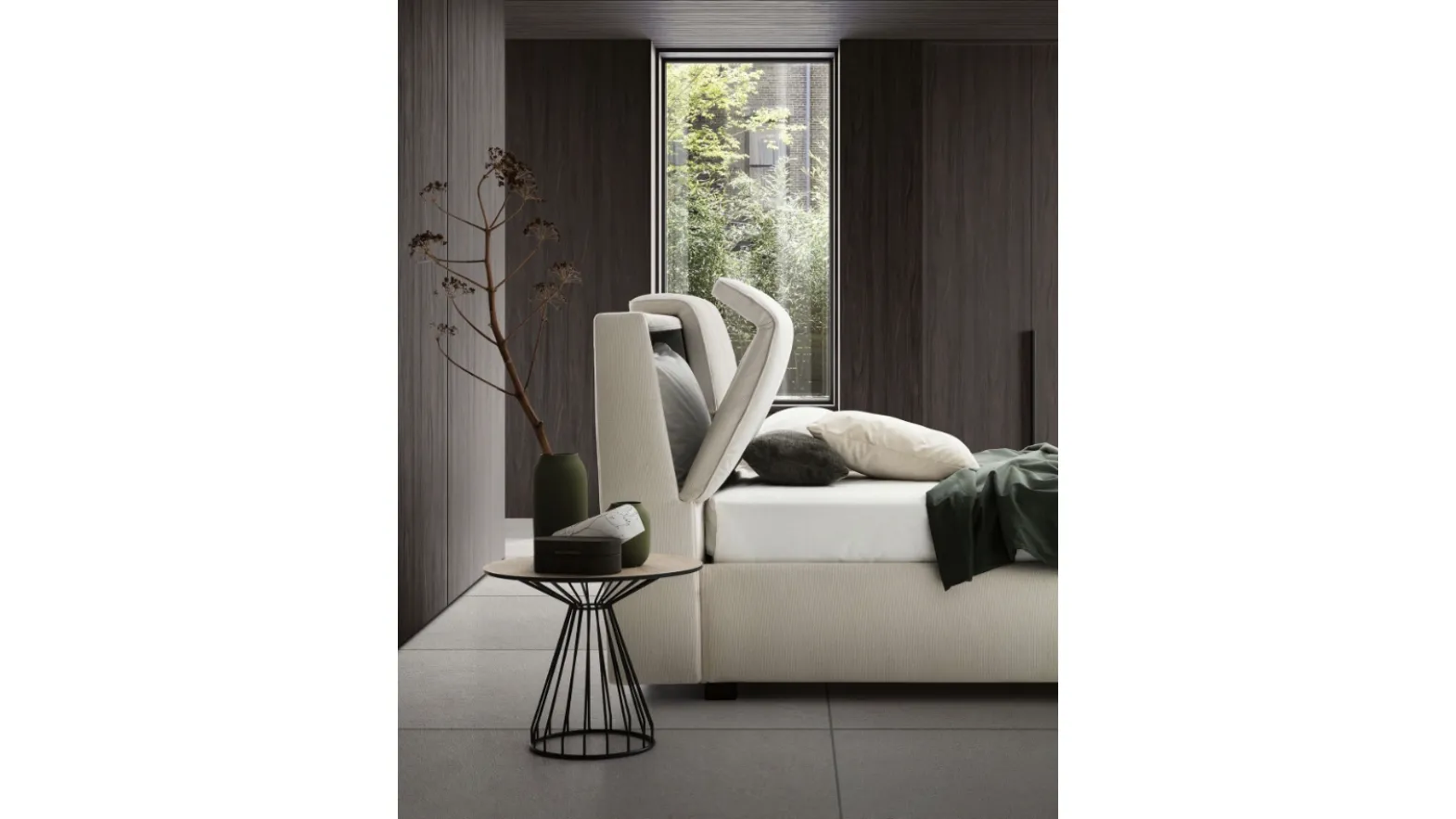 Bed with storage Inside by Le Comfort.