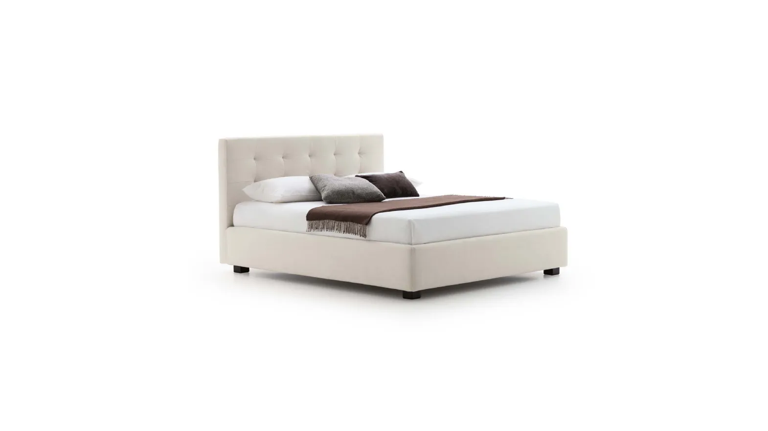 Tender bed with storage box by Le Comfort.