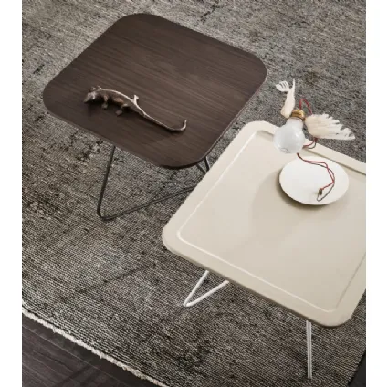 Capitol coffee table with top in essence or eco-leather by Maronese.