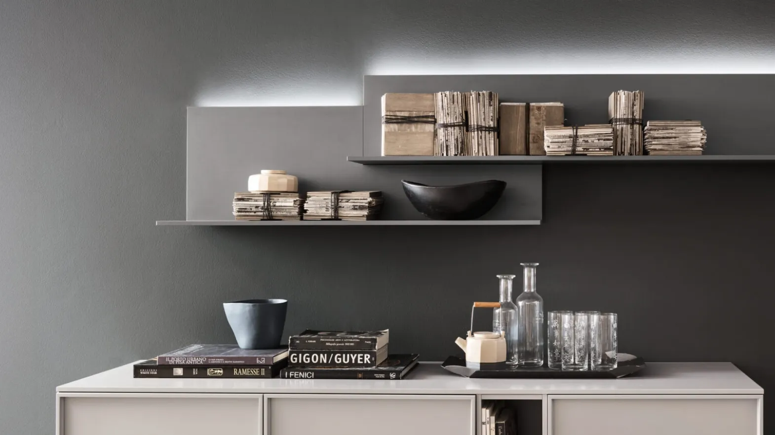 Elle Shelf by Maronese