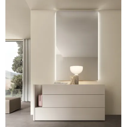 Wire mirror by Maronese.