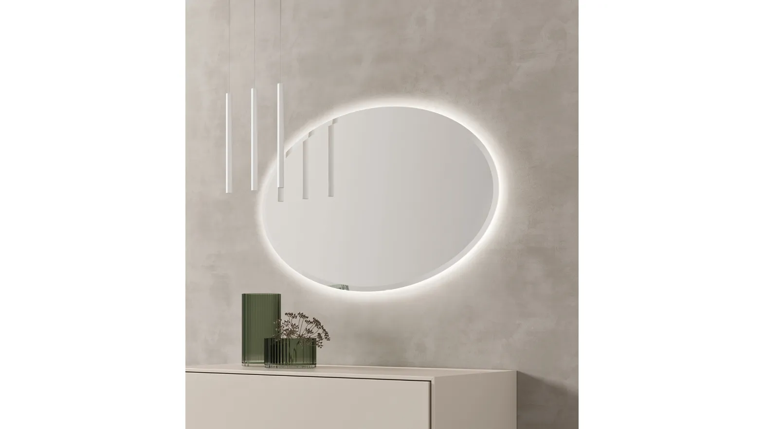 Oval mirror by Maronese