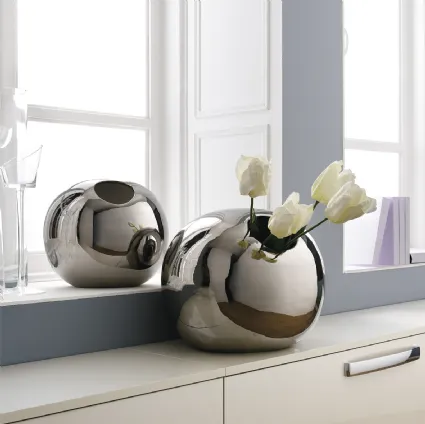 Adriani and Rossi's ceramic Ball Vase.