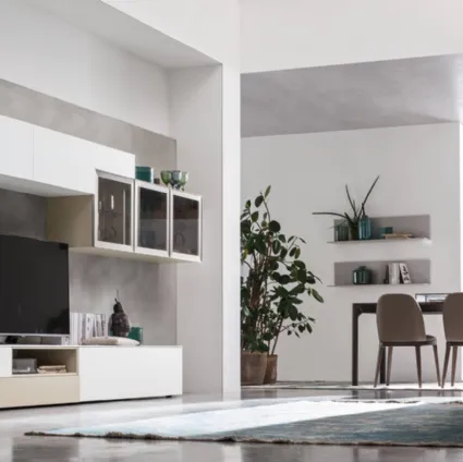 Maronese SA2201 Seta Comp fitted wall unit.