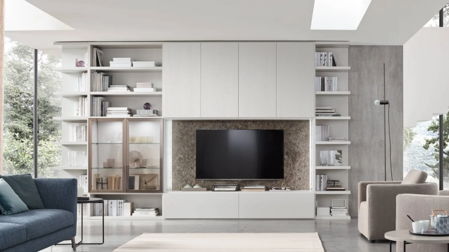 Maronese SA2211 Shoulder System Equipped Wall Unit.