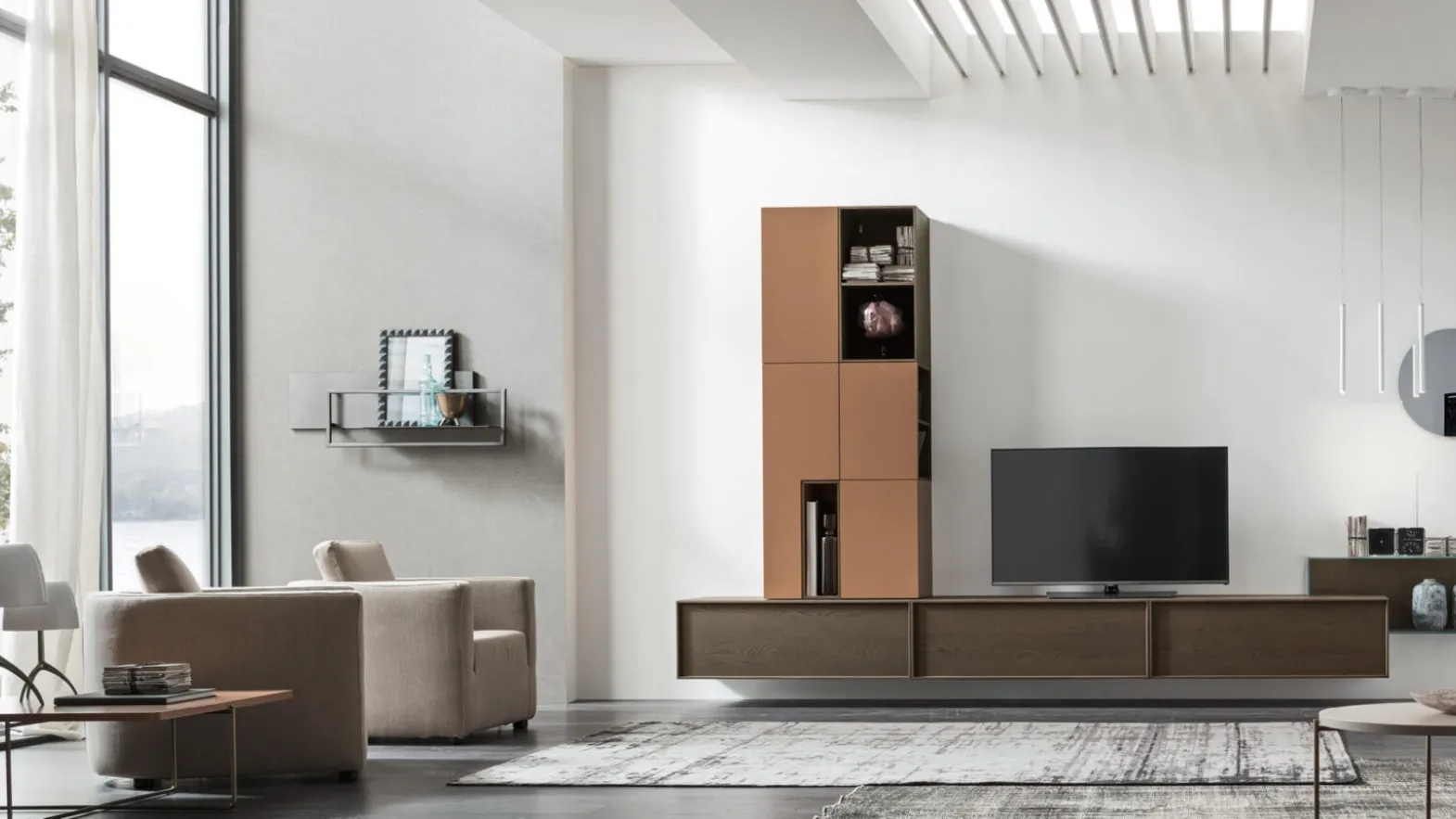 Maronese Unix Comp SU2118 equipped wall unit.