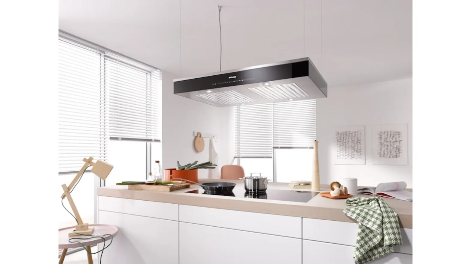 Miele DA 6708 D Aura Edition 6000 Hood