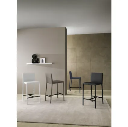 Kids Atelier Leather Stool by Zamagna