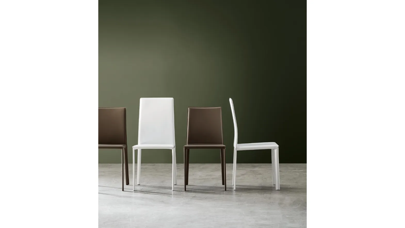 Paola chair in regenerated leather by Maronese.