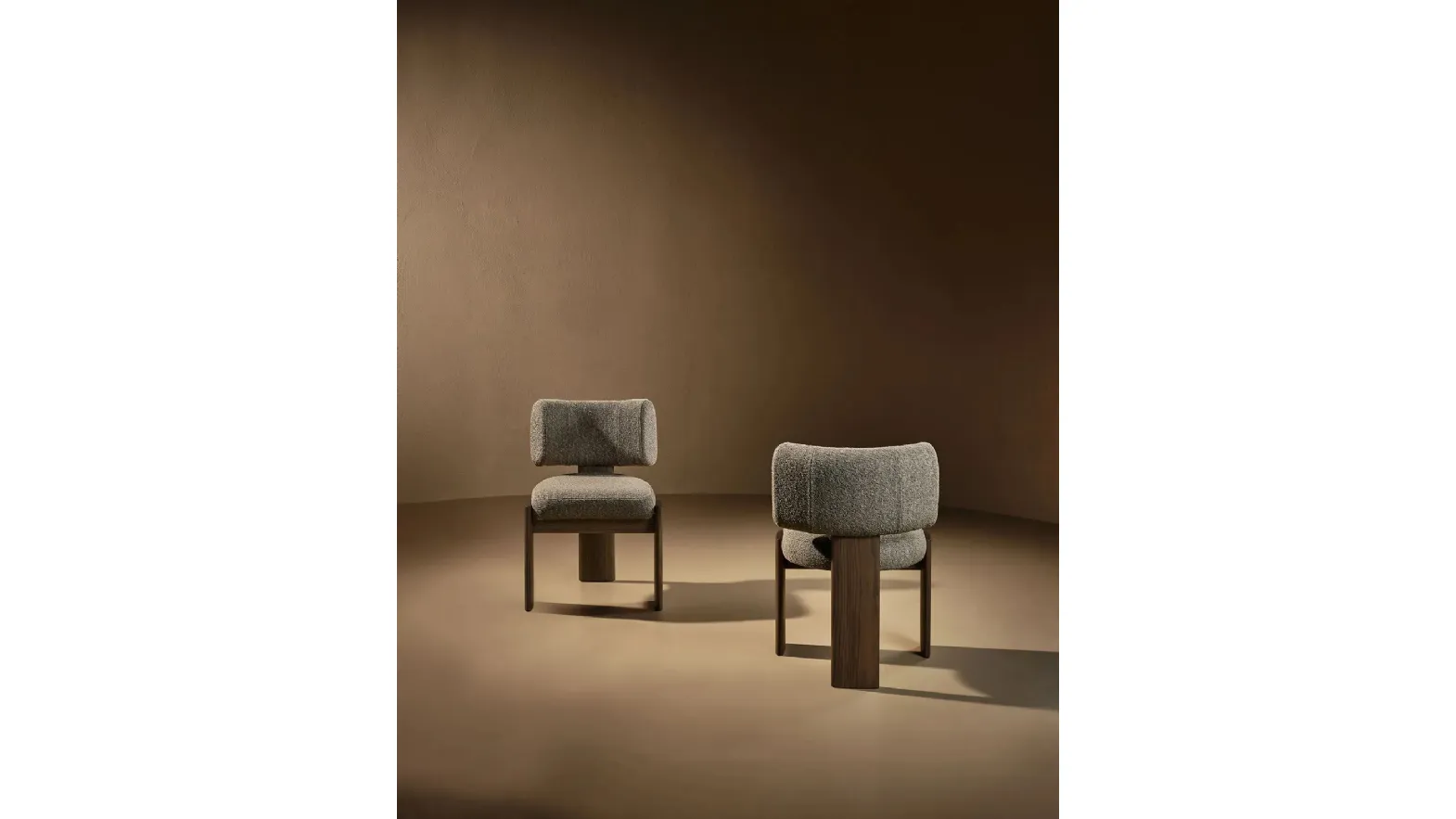 Trine Chair in Upholstered Fabric by Nature Design