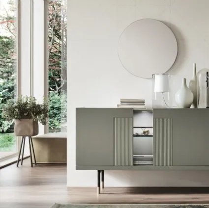 Aura Glass sideboard lacquered with decorative Maronese inserts.