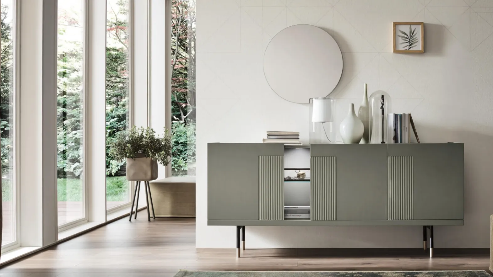 Aura Glass sideboard lacquered with decorative Maronese inserts.