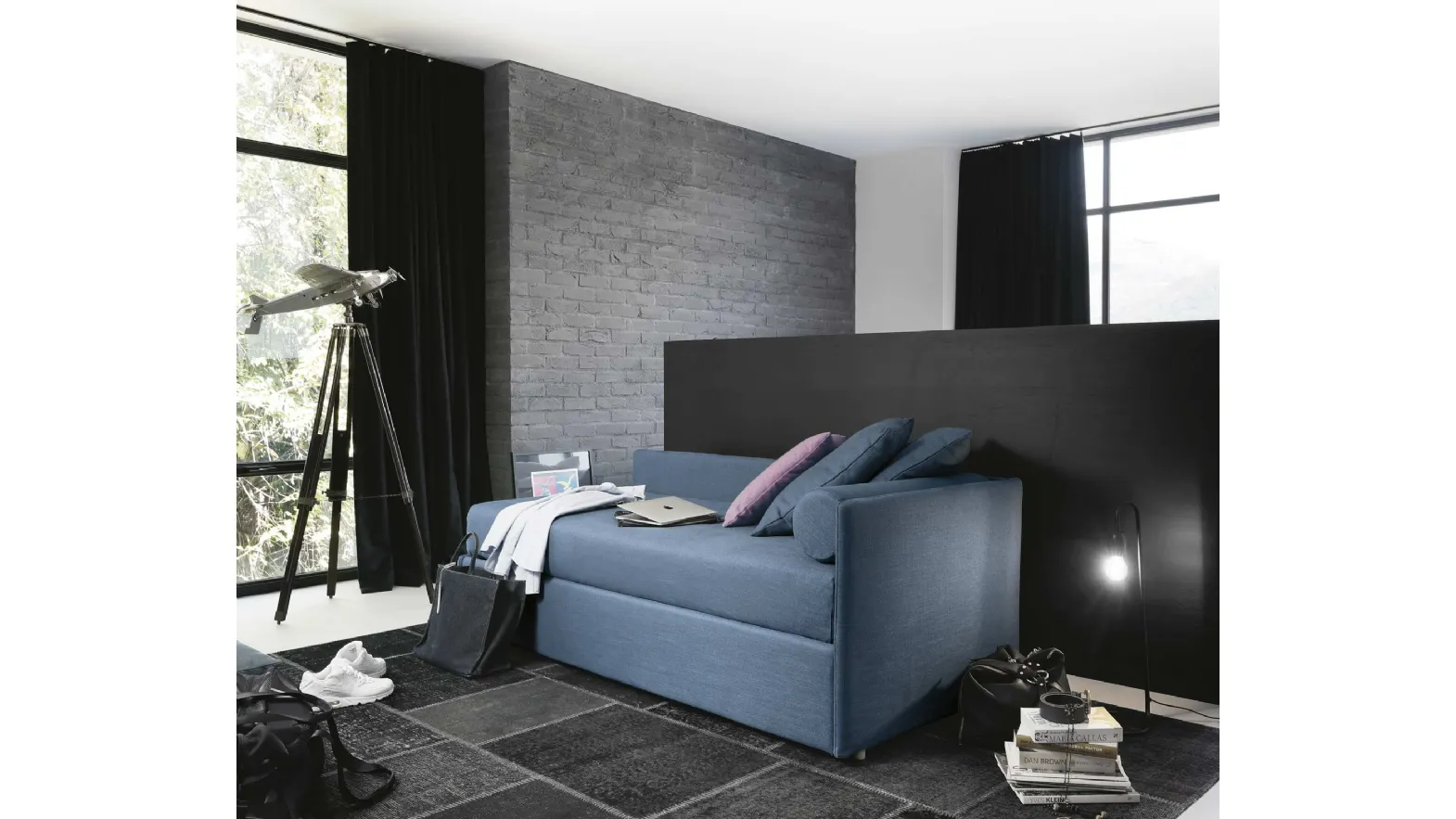 Space single bed by Noctis.