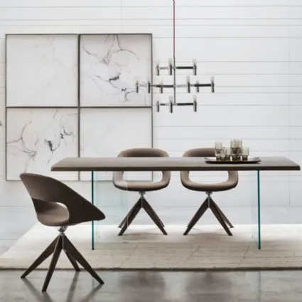 Cleo table by Maronese.