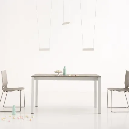 Jolly Extendable Table by Pointhouse