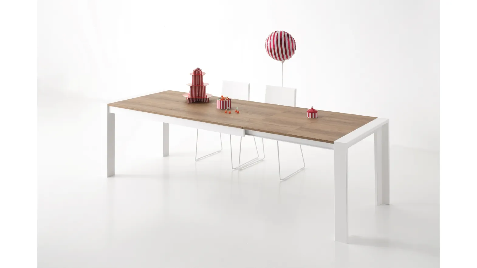 Pointhouse Milano extendable table