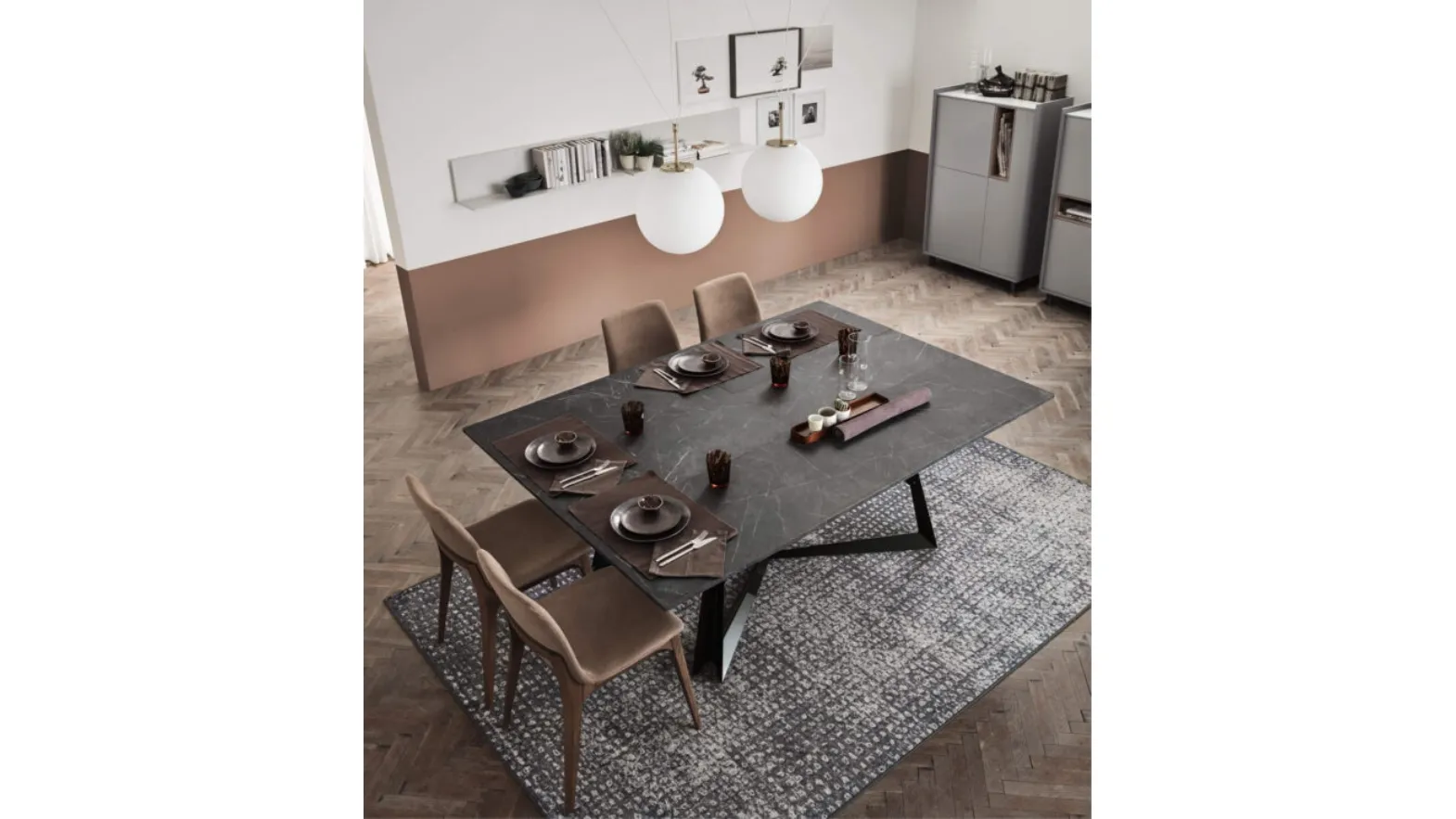 Maronese Poker extending table.