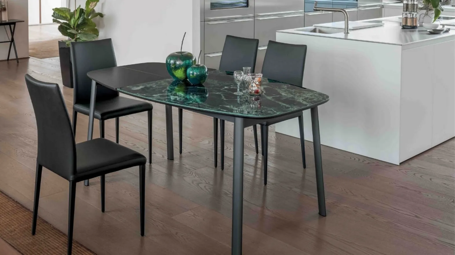 Ribot extendable table by Altacom