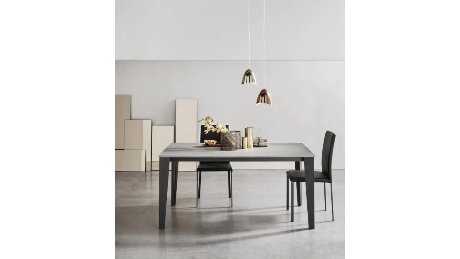 Royal extendable table by Maronese