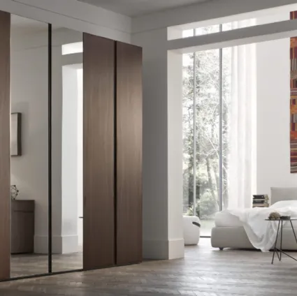 Maronese's Step Hinged Wardrobe