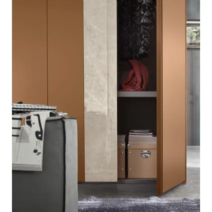 Step Decor hinged door wardrobe by Maronese