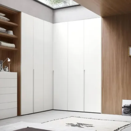 Step Mid Wardrobe with Maronese Hinge