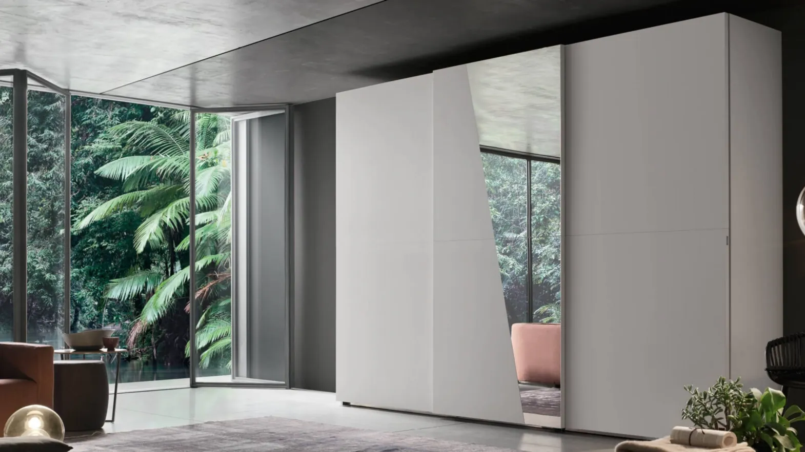 Zuma Diagonal wardrobe by Maronese