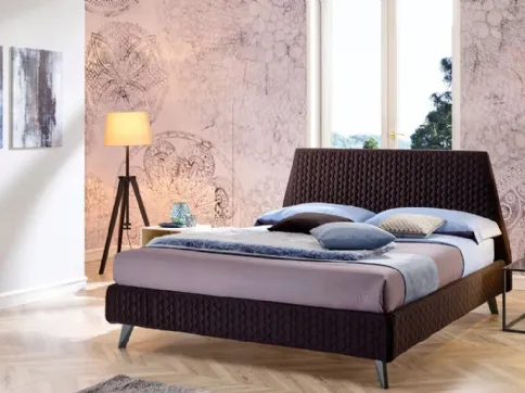 Double bed in SC215 fabric by Moretti Compact