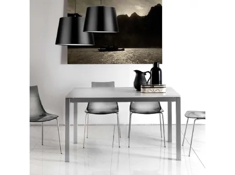 Majestic Fisso table in extrawhite glass with painted metal structure by La Seggiola