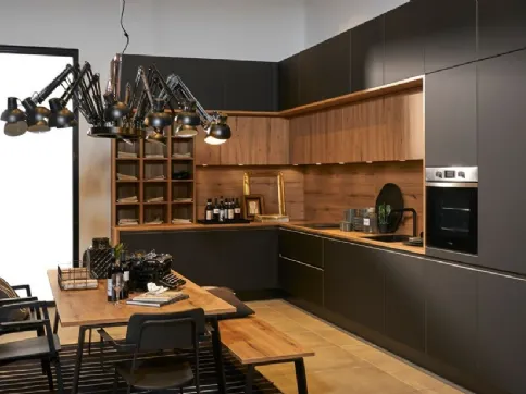 Modern Manhattan corner kitchen with Black lacquered finish and Vulcano Flair Oak by Nolte