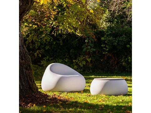 Stone P design armchair in white polypropylene by La Seggiola